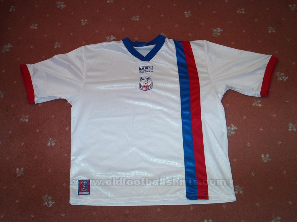 palace away shirt